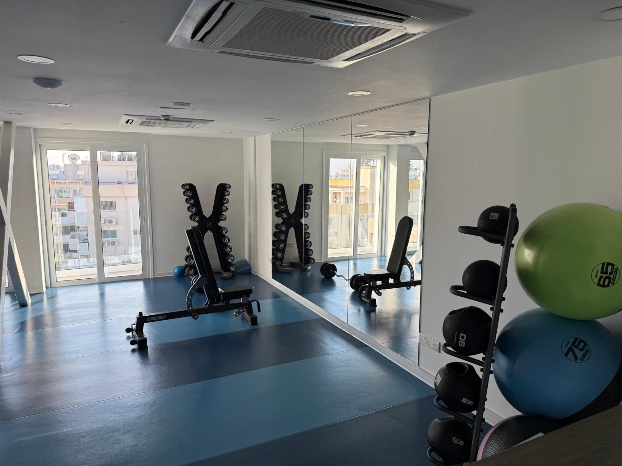 Best Western Plus Larco Hotel Larnaca Luaran gambar